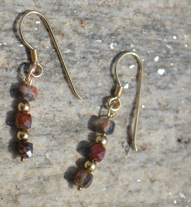 Noema – Boucles d’oreilles en Pietersite | Vision & Transformation Intérieure
