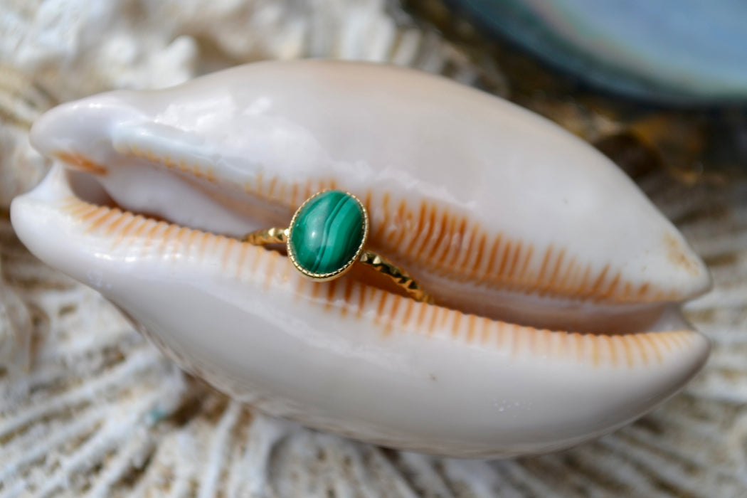 Sanaé – Bague – Malachite | Ancrage & métamorphose sacrée