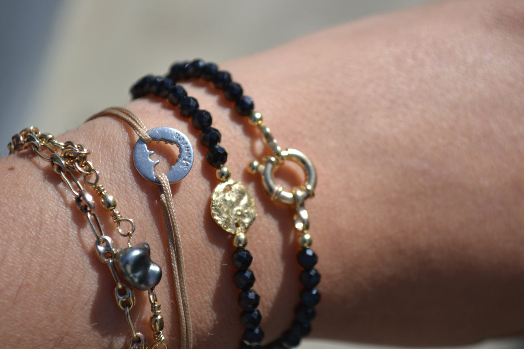 Takane – Bracelet – Spinelle Noire | Protection & Élévation sacrée