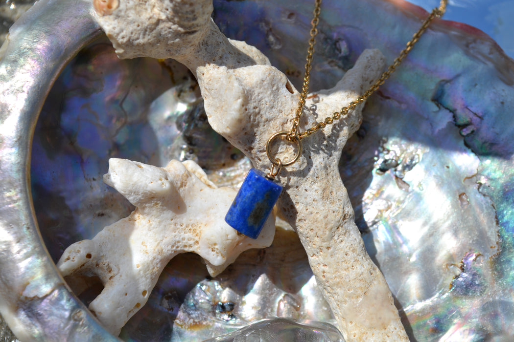 Merit – Collier – Lapis Lazuli | Vérité Intérieure & Clairvoyance